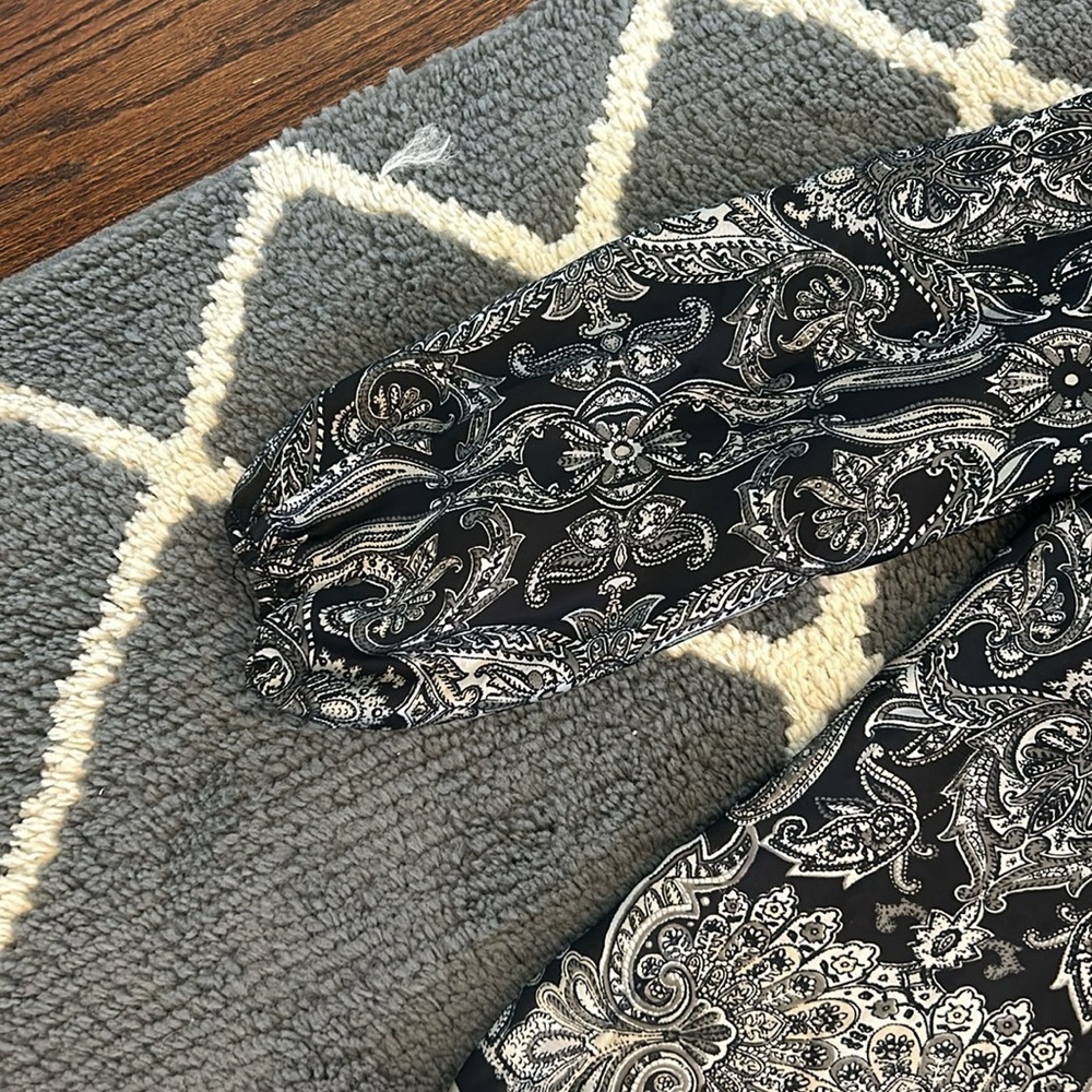 Max Studio Paisley Blouse - Picture 3 of 5